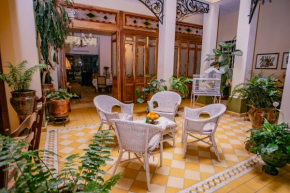 Grand Casa Naranjos, Hospedaje Alteño